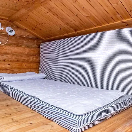 Hovimartti By Interhome